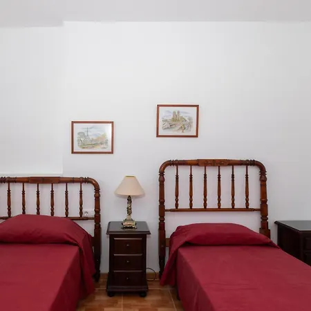 Casa Salinas Villanueva de Tapia